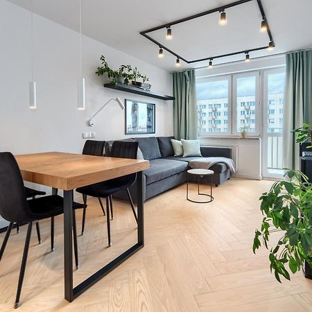 Seaside Retreat Gdansk - 64M2, Parking, Workspace- By Rentujemy Exteriör bild