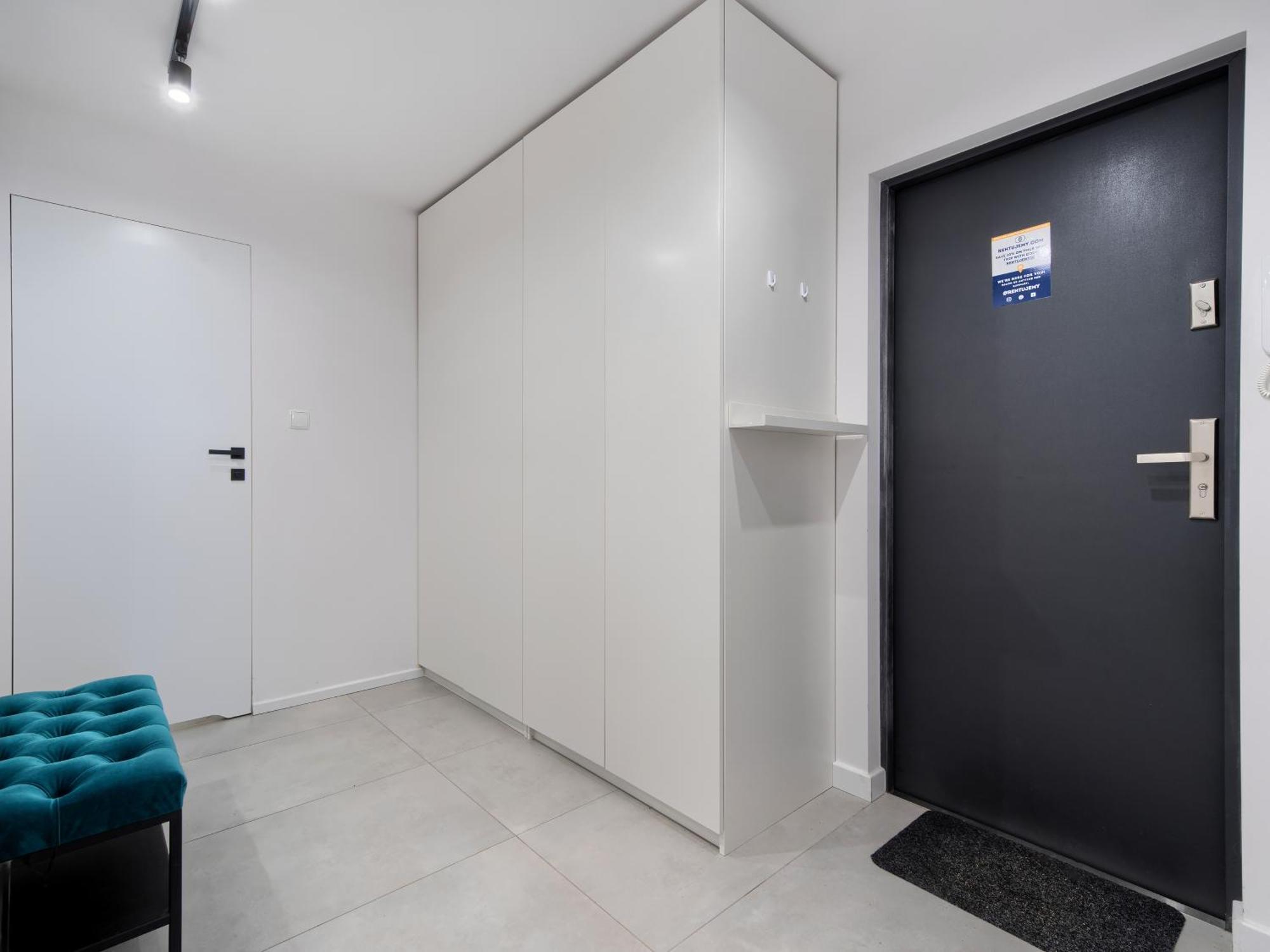 Seaside Retreat Gdansk - 64M2, Parking, Workspace- By Rentujemy Exteriör bild